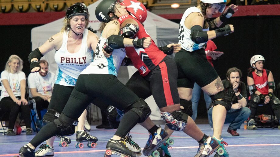 Texas Rollergirls vs Philly Roller Derby in Game 1 of the 2019 International WFTDA Championships